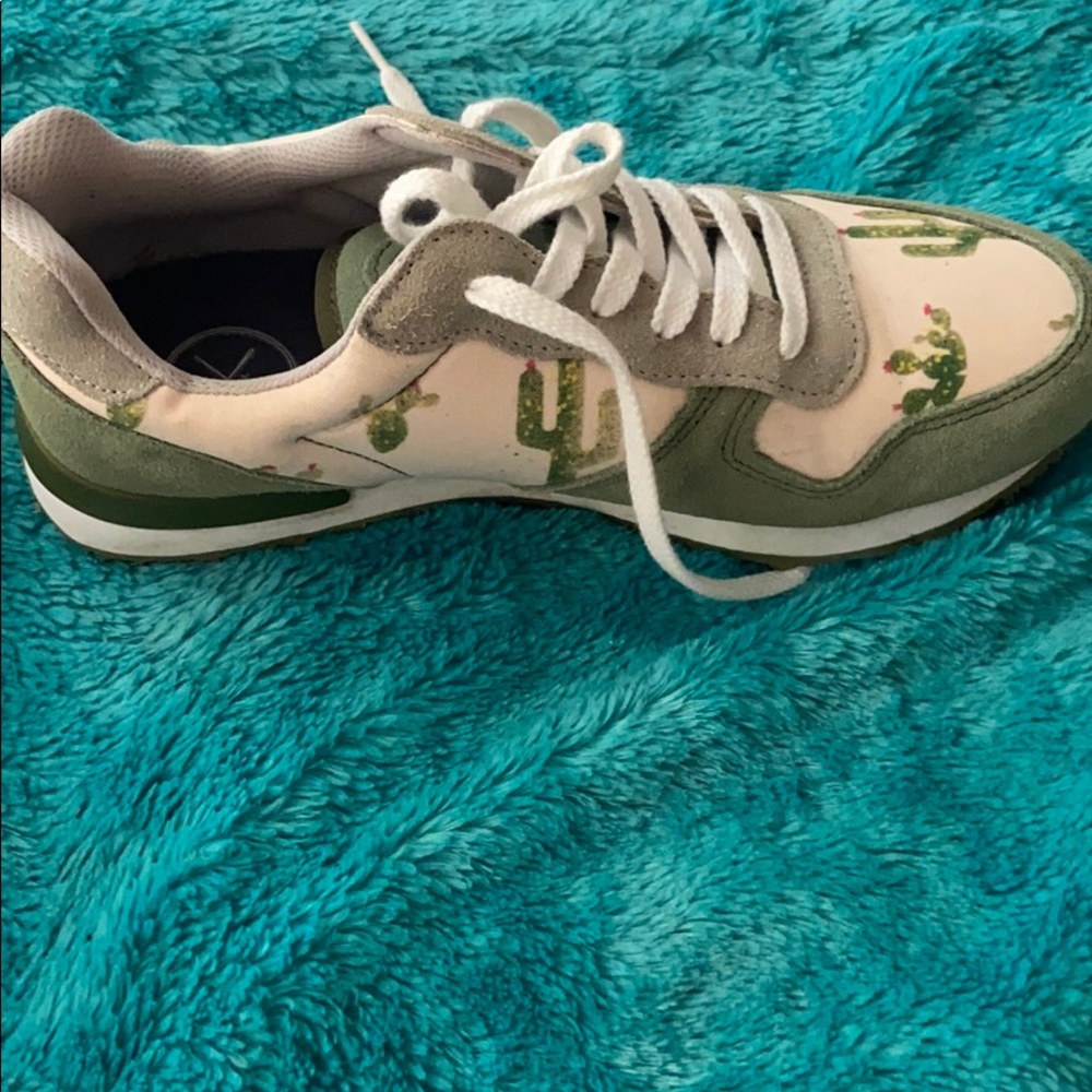 Inkkas Cactus Trainers